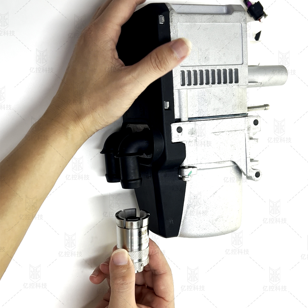 G70SP-180小主體無(wú)損連接器在駐車(chē)加熱器的應(yīng)用